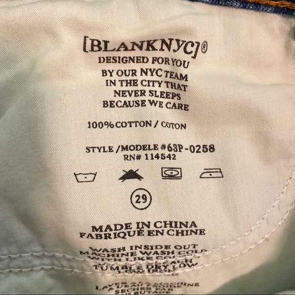 BLANK NYC Distressed Raw Hem Denim Jean Skirt 29 - Picture 9 of 11